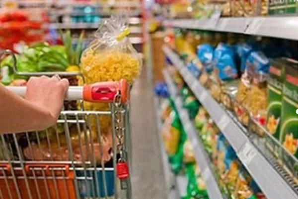 Triagem de Currículos para Supermercados