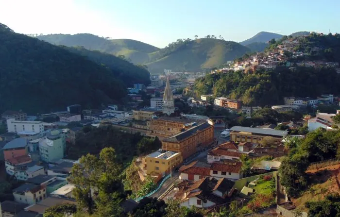 Banco de Currículos para empresas em Manhumirim MG