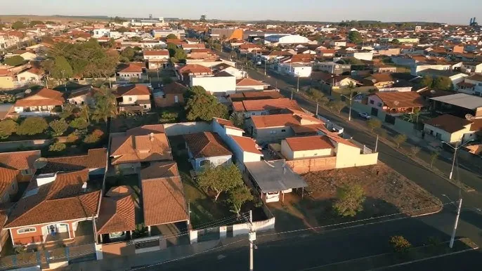 Ferramenta de Recrutamento e currículos em Manduri SP