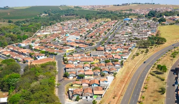 Vagas e Banco de Currículos em Altinópolis SP