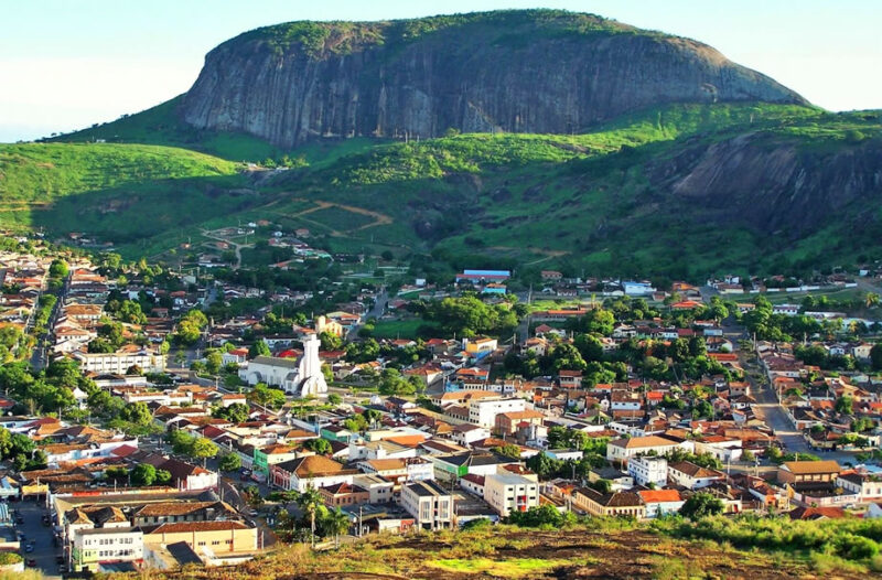Banco de Currículos para empresas em Pedra Azul MG