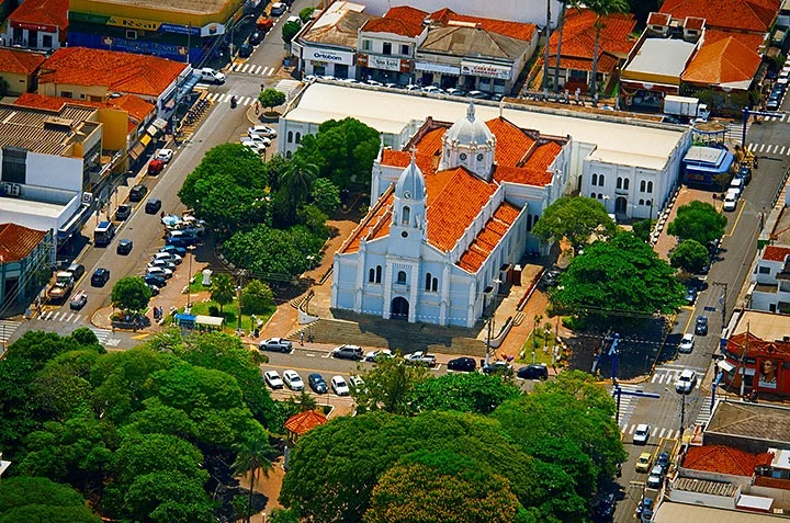 Ferramentas de RH e Currículos em Ibitinga SP